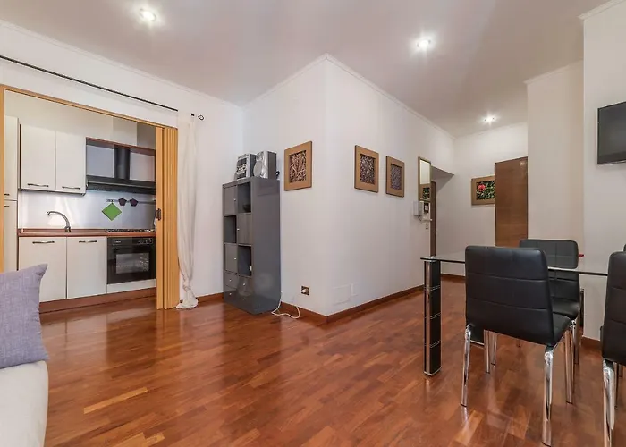Casa Zeffiro - Fromhometorome * Rom